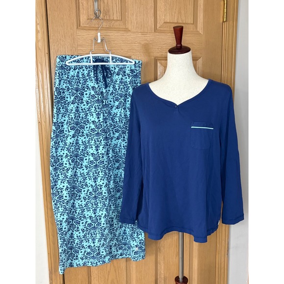 Karen Neuburger Other - Karen Neuburger Pajama Set Blue Long Sleeve Top & Print Pants Women's M / L